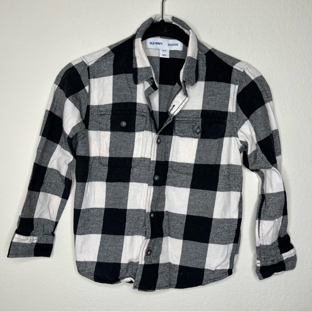 Old Navy Boys Black and White Button Down Flannel
